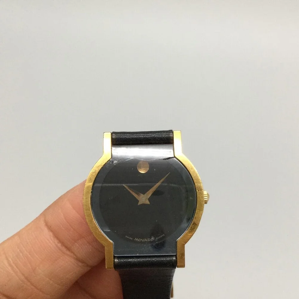 Vtg Movado 87-90-820 Womens Watch 24mm Cracked Crystal Not Running For Parts